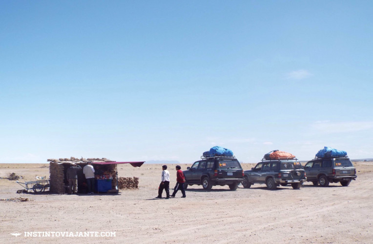 cementerio de trenes uyuni bolivia cemiterio de trens tour salar