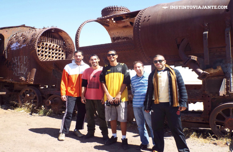cementerio de trenes uyuni bolivia cemiterio de trens