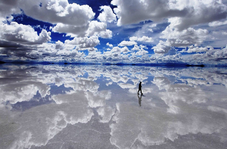 salar de uyuni bolivia com chuvas