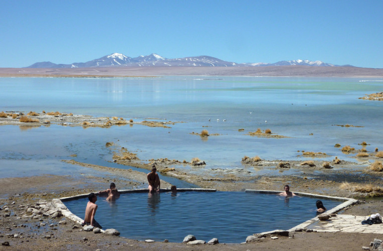termas de polques bolivia