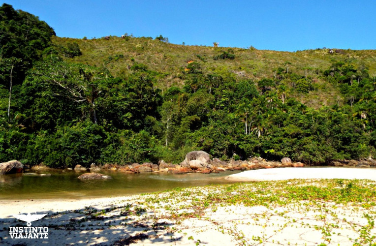 inicio da trilha praia do sono antigos