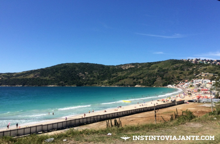 Prainha de Arraial do Cabo vista da estrada