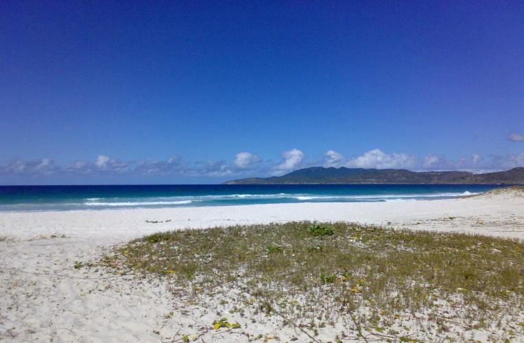 Praia do Foguete, em Arraial do Cabo