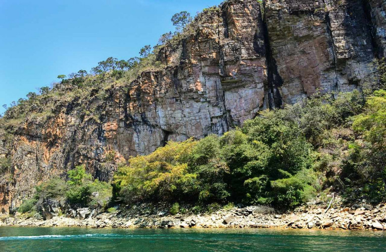 Melhores lugares para escalar em Minas Gerais - Lago furnas