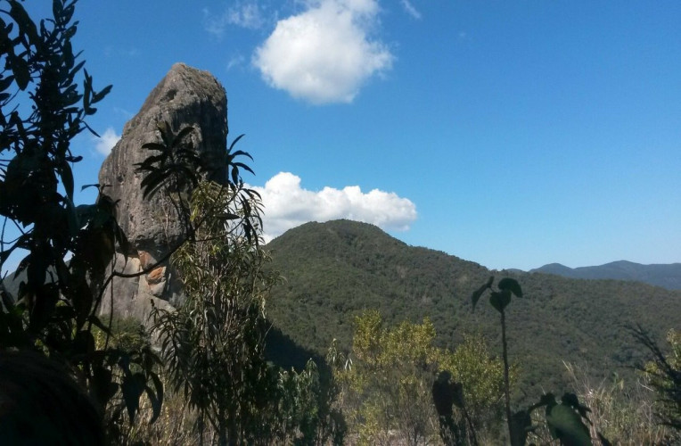 Pedra do picu, um dos melhores lugares para escalar em Minas Gerais