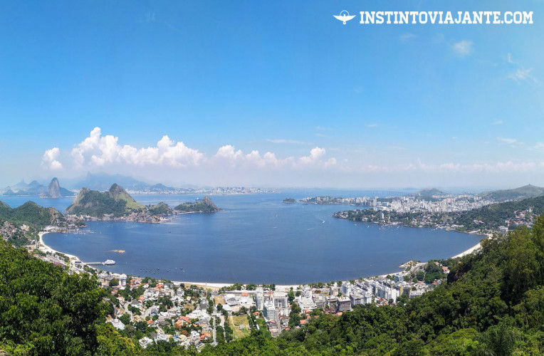 Vista panorâmica do Parque da Cidade e praia de São Francisco em Niterói