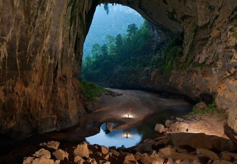 Maior Caverna do Mundo - Son Doong
