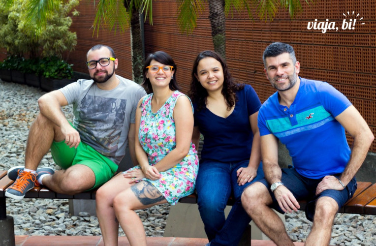 Equipe do site de turismo LGBT Viaja, Bi!