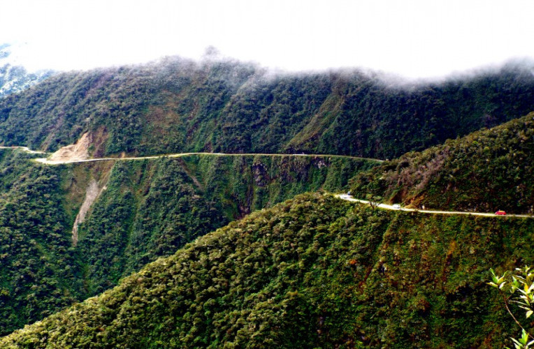 A estrada mais perigosa do mundo - Bolívia