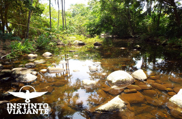 Cachoeira na trilha para o Saco do Céu, onde desviei para reabastecer minha água