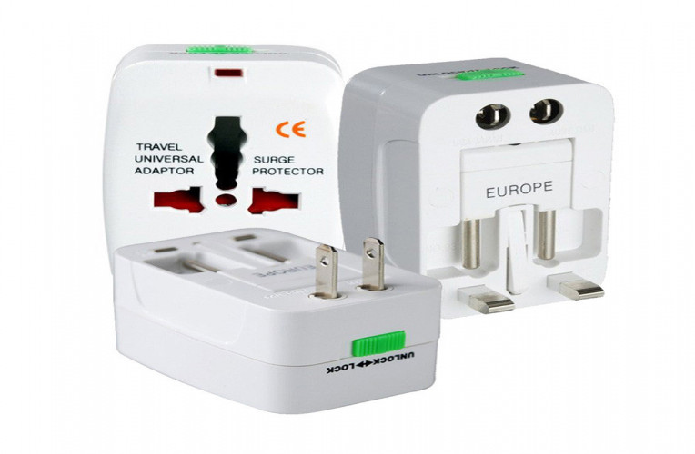 adaptador de tomadas universal para viajar
